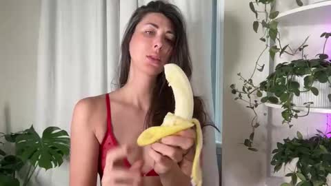 GoblinGoddesss online show from April 9, 2:45 pm