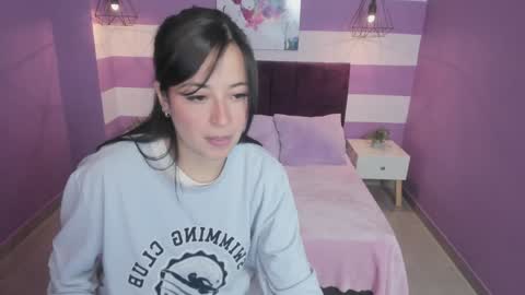 Snapshot of goddess_martina chatting on December 13, 3:16 am M A R T I N A  online show from December 13, 3:16 am