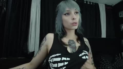 Snapshot of goddess_mortem chatting on October 21, 11:30 pm Mortem model independientfollow me on my telegram channel online show from October 21, 11:30 pm