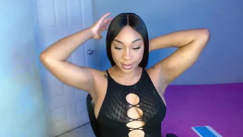 Valentina online show from May 30, 7:45 pm
