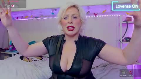 Goddess Alimony online show from May 18, 4:18 am