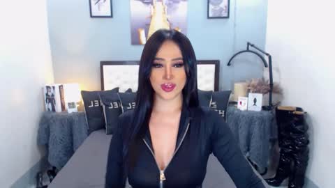 Nicole online show from February 16, 4:42 pm