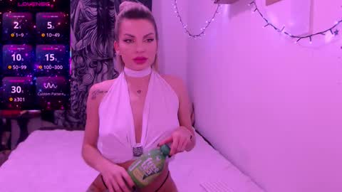 Goddess Nyx online show from November 24, 6:50 pm