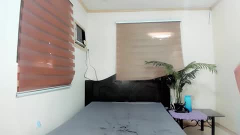 JENNIFER online show from April 20, 4:59 am