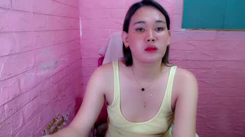 Kerstina is BACK online show from December 8, 12:08 pm