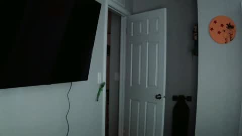 gokugarrison4334 online show from October 2, 7:45 pm