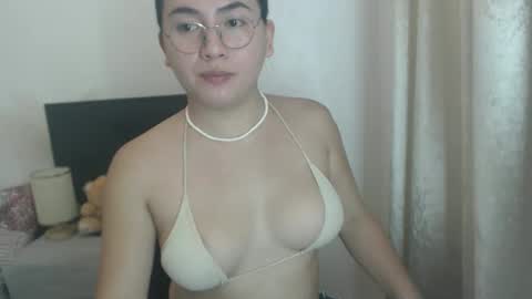 bella online show from December 1, 11:41 am