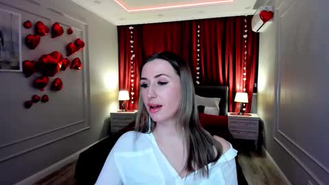 Olivia online show from February 21, 7:50 pm