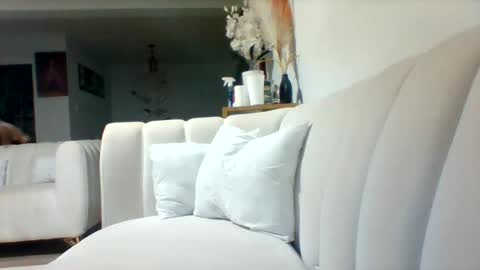 goldenmusexo online show from April 23, 11:39 pm