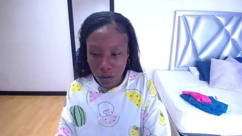 goldenn_ass1 online show from December 22, 3:13 am