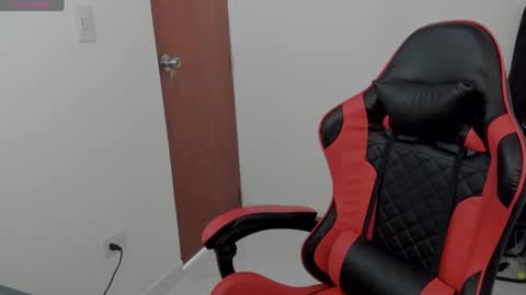 goodboy69i online show from October 2, 4:06 pm