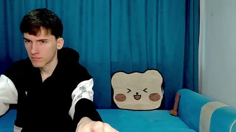 Luca online show from April 6, 1:12 pm