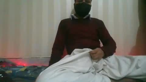 Arab Pronstar online show from January 28, 9:40 pm