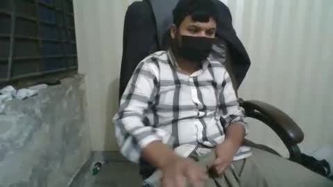 Arab Pronstar online show from January 21, 9:03 am