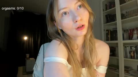 SOPHIE online show from May 17, 8:07 pm