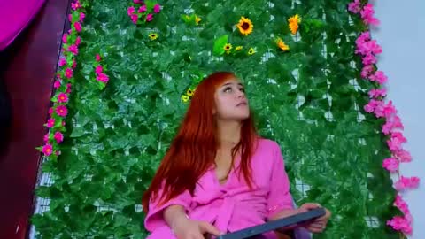 goodgirl_honey online show from May 3, 10:43 am
