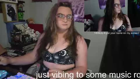 goodgrl1799 online show from July 19, 4:15 am