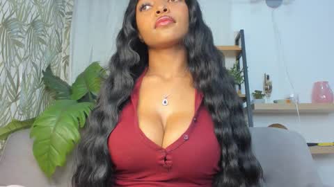 Dominique online show from December 14, 4:46 pm