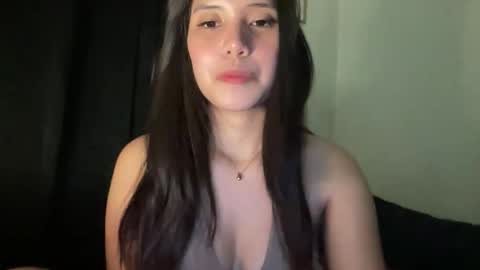 Lyn online show from April 13, 4:17 am