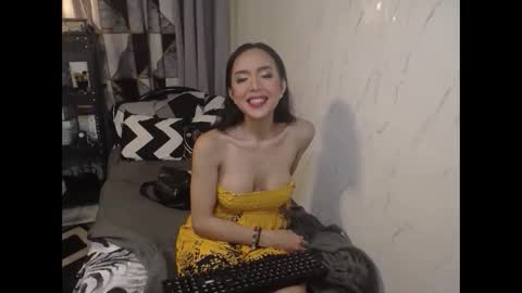 mikay online show from December 21, 9:27 am