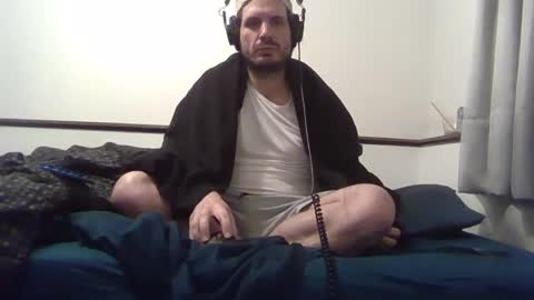 Snapshot of gotanthomai chatting on January 28, 8:36 am granton online show from January 28, 8:36 am