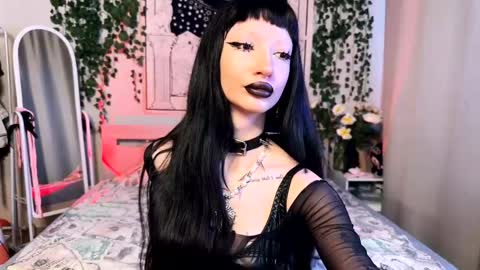    online show from March 11, 4:51 am