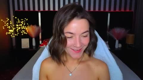 gracefulmichelle online show from May 11, 8:17 pm
