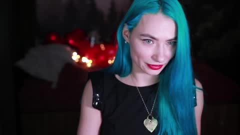 Snapshot of gracegreen chatting on February 14, 2:02 pm I will be glad to see you  30 N  1800  - 2300 gmt3  online show from February 14, 2:02 pm