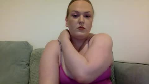 Grace Loves online show from February 20, 8:44 pm