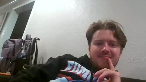 grad9003 online show from November 3, 5:19 am