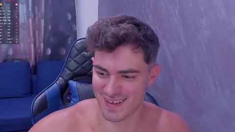 greekgod199 online show from June 30, 1:32 pm