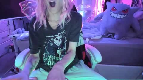 GreenEyedLovexo online show from February 16, 1:53 pm