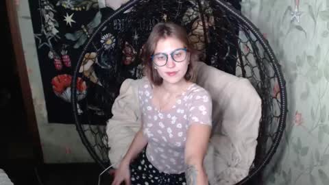 Snapshot of greenwitch9 chatting on October 11, 12:21 pm Lina online show from October 11, 12:21 pm