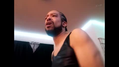 Snapshot of gregnice313 chatting on February 8, 4:57 am NICE and sometimes Savvy online show from February 8, 4:57 am