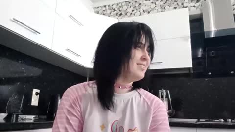 Lilu online show from March 13, 6:49 am