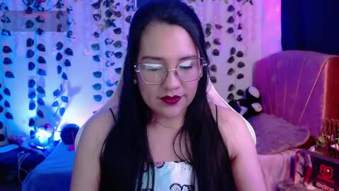 GRETA  lest play MAR online show from February 6, 11:07 pm