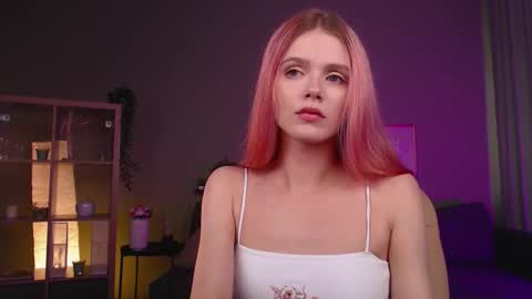 gretchen_mol online show from October 7, 7:37 am