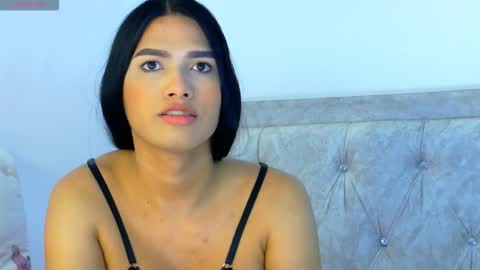 greys02 online show from March 5, 7:39 am