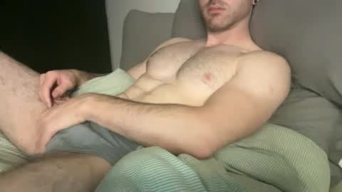 greyy_7 online show from October 11, 9:29 pm