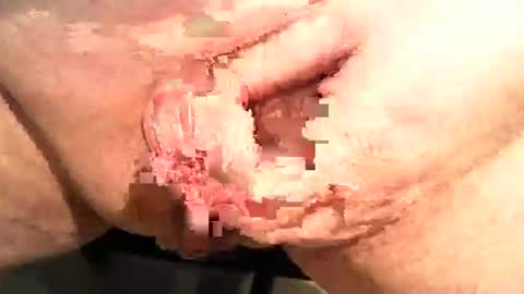 smalldig online show from November 3, 7:42 am