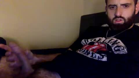 Snapshot of grobs123 chatting on September 12, 1:51 am grobs123 online show from September 12, 1:51 am