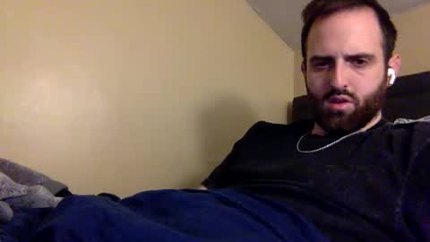 Snapshot of grobs123 chatting on January 21, 2:00 am grobs123 online show from January 21, 2:00 am