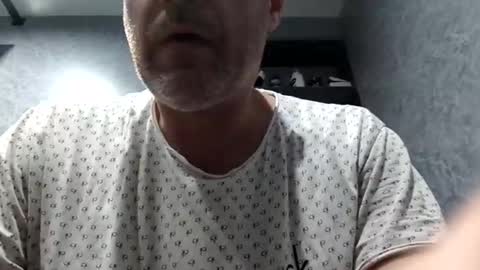 Greg online show from November 1, 7:51 am