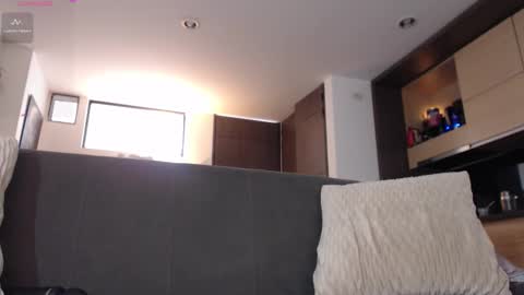 Elena online show from October 28, 2:40 pm