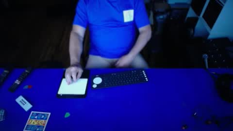 guesswhatigot2 online show from December 16, 8:20 am