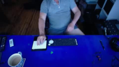 guesswhatigot2 online show from November 30, 3:02 am