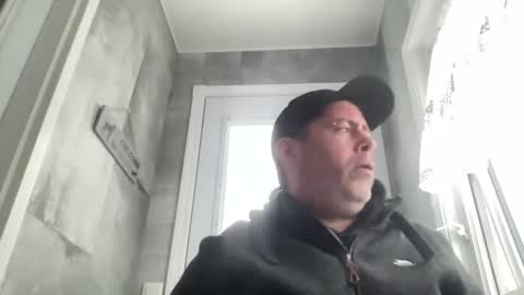 guil0 online show from March 24, 10:21 am