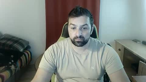 guillaume666286050 online show from October 4, 8:23 am