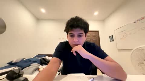 guillee3 online show from March 2, 10:00 am