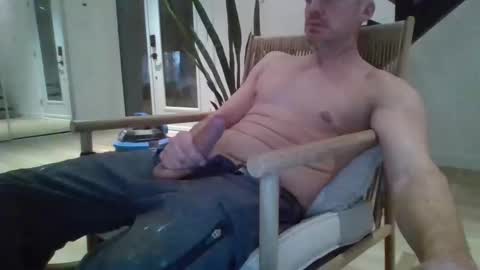 William online show from December 3, 4:57 am